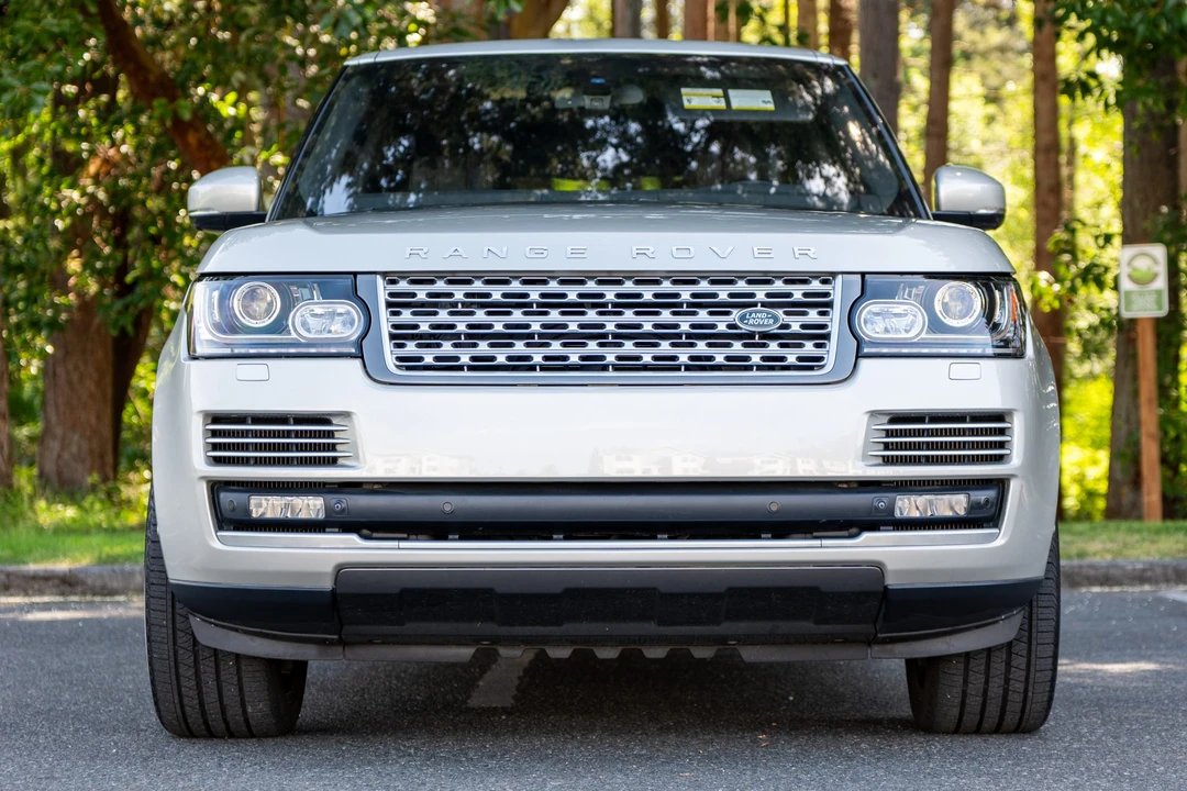 2014 Land Rover Range Rover L405 - Image 13 of 31