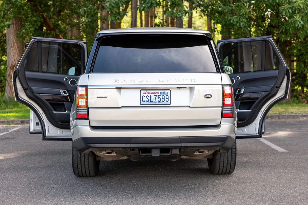 2014 Land Rover Range Rover L405 - Image 11 of 31