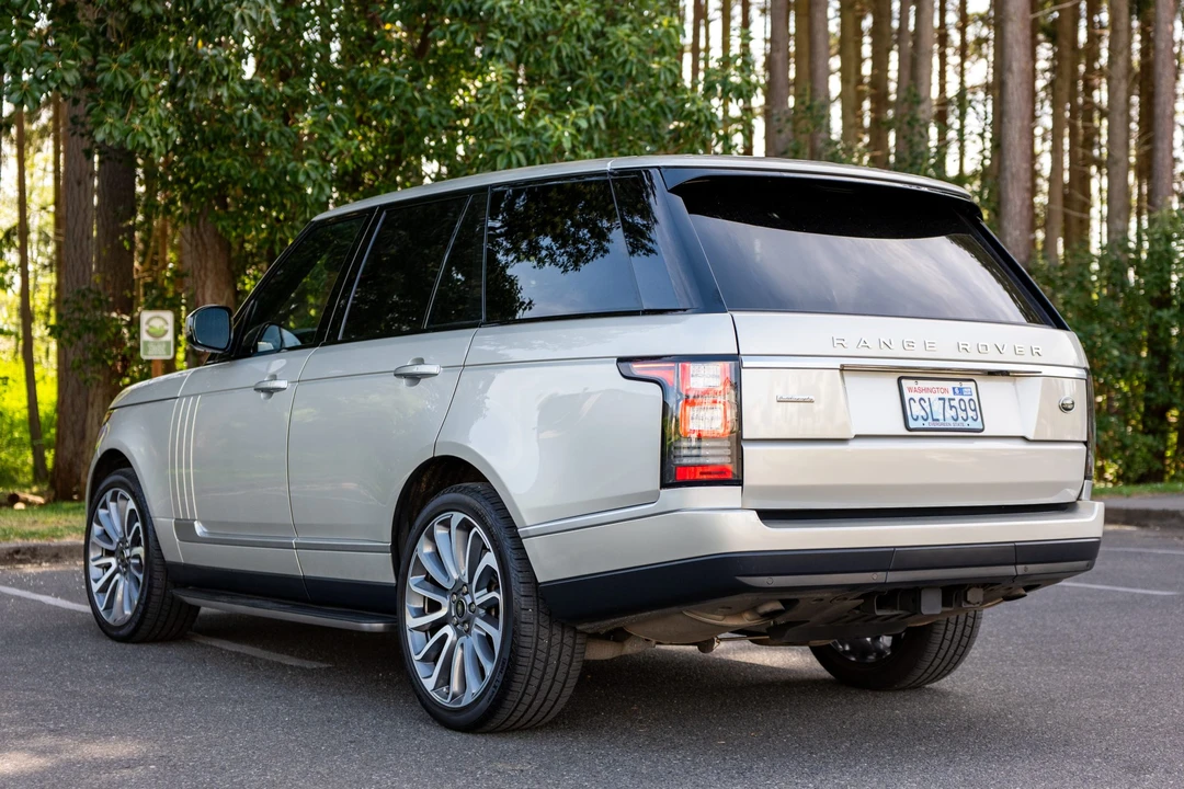 2014 Land Rover Range Rover L405 - Image 6 of 31