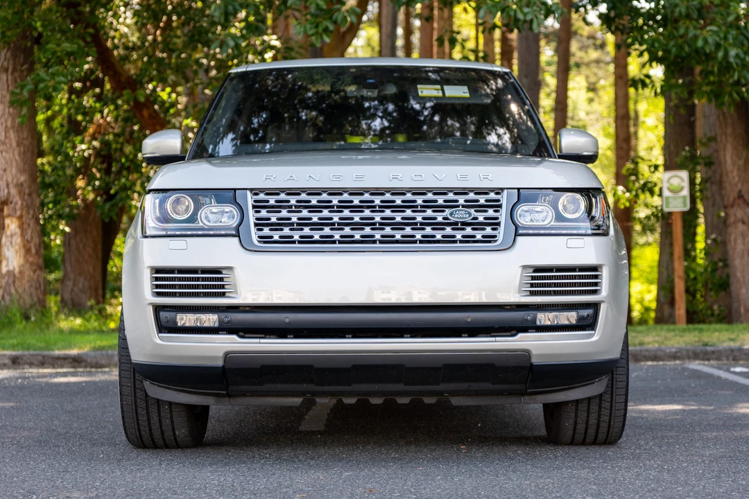 2014 Land Rover Range Rover L405 - Image 3 of 31