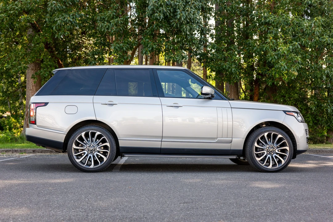 2014 Land Rover Range Rover L405 - Image 9 of 31