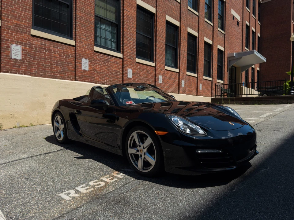 2014 Porsche 981 Boxster - Image 9 of 31