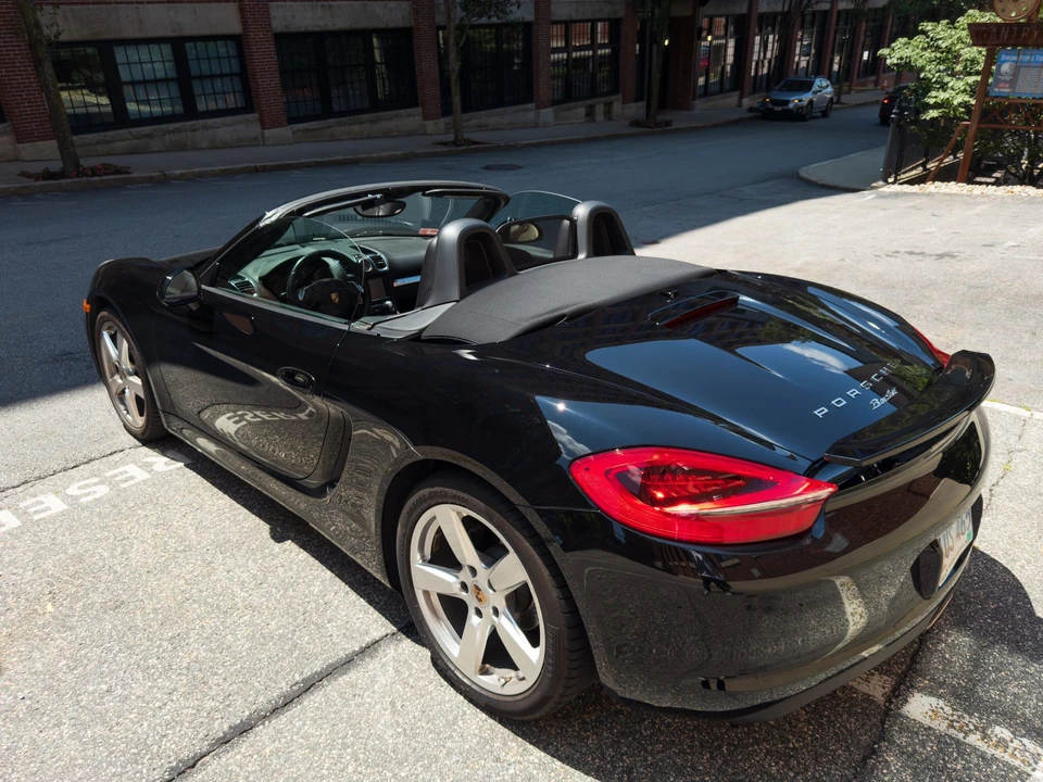 2014 Porsche 981 Boxster - Image 22 of 31