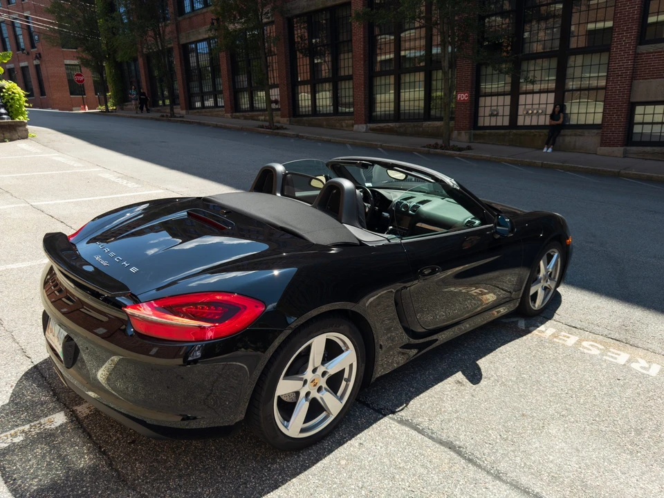 2014 Porsche 981 Boxster - Image 13 of 31