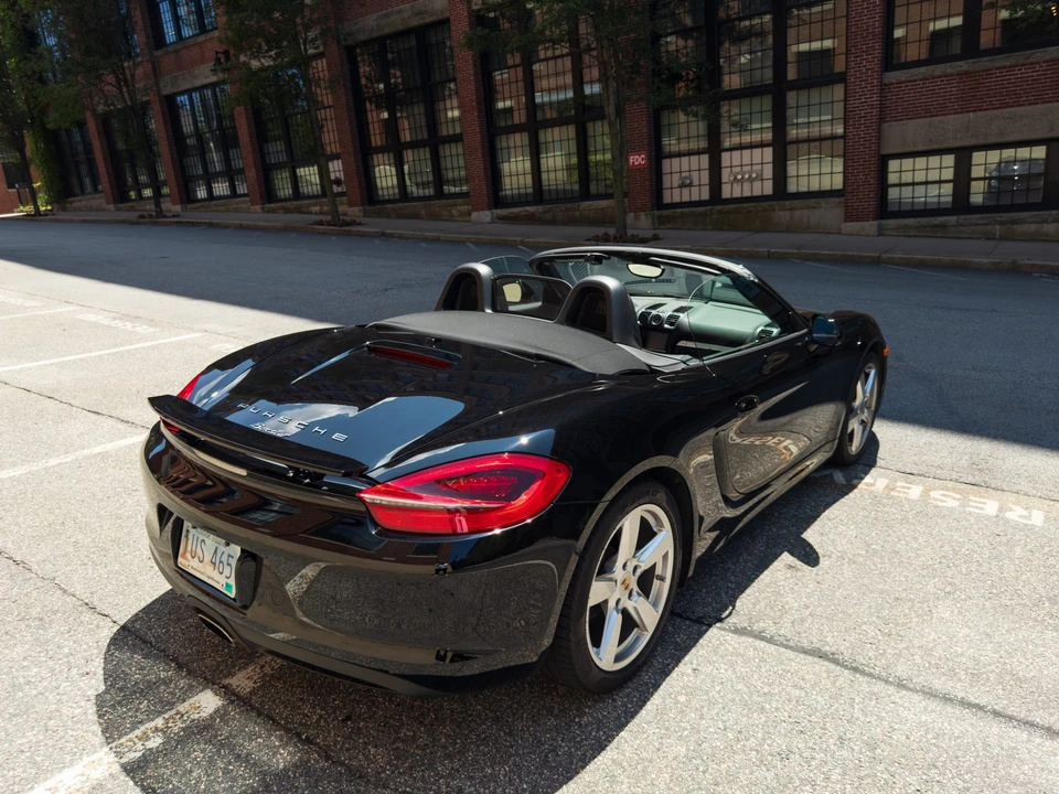 2014 Porsche 981 Boxster - Image 15 of 31