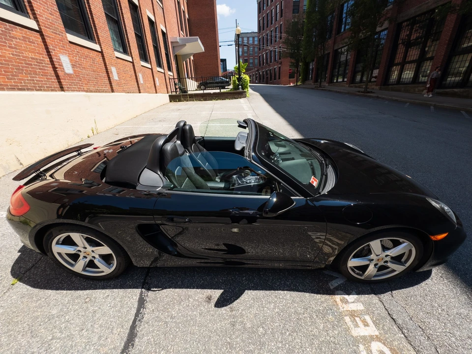 2014 Porsche 981 Boxster - Image 12 of 31