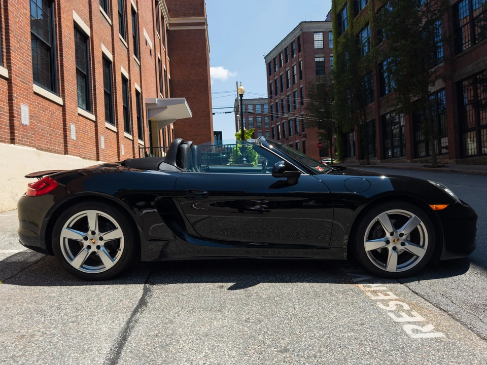 2014 Porsche 981 Boxster - Image 10 of 31