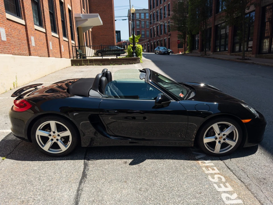 2014 Porsche 981 Boxster - Image 11 of 31