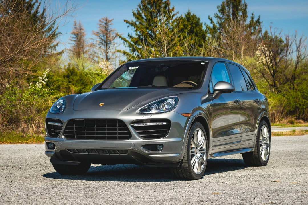 2014 Porsche 958 Cayenne GTS - Image 2 of 31