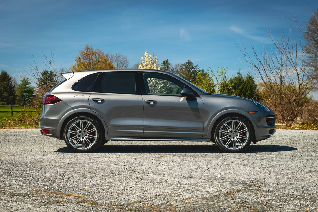 2014 Porsche 958 Cayenne GTS - Image 30 of 31