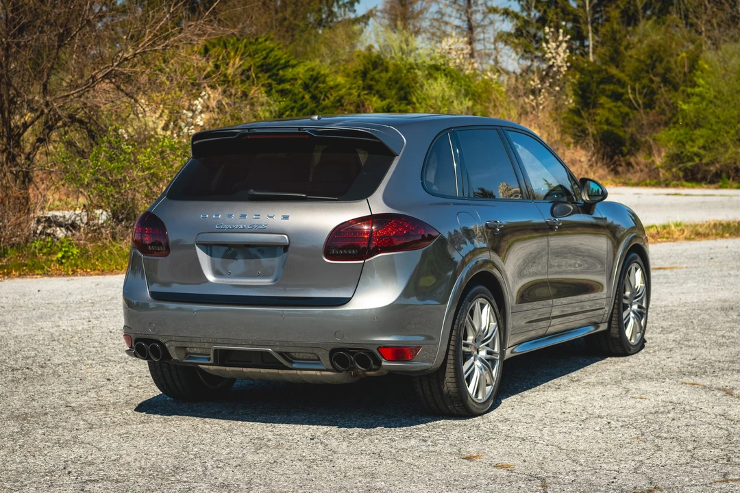 2014 Porsche 958 Cayenne GTS - Image 26 of 31