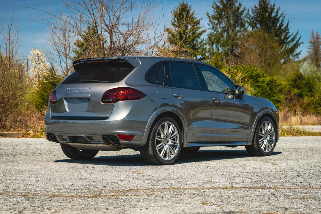 2014 Porsche 958 Cayenne GTS - Image 29 of 31