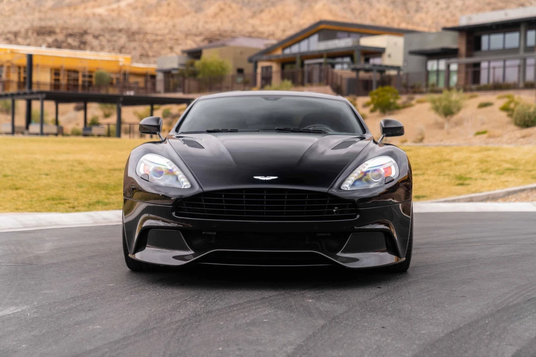 2015 Aston Martin Vanquish 2nd Gen - Image 3 of 31