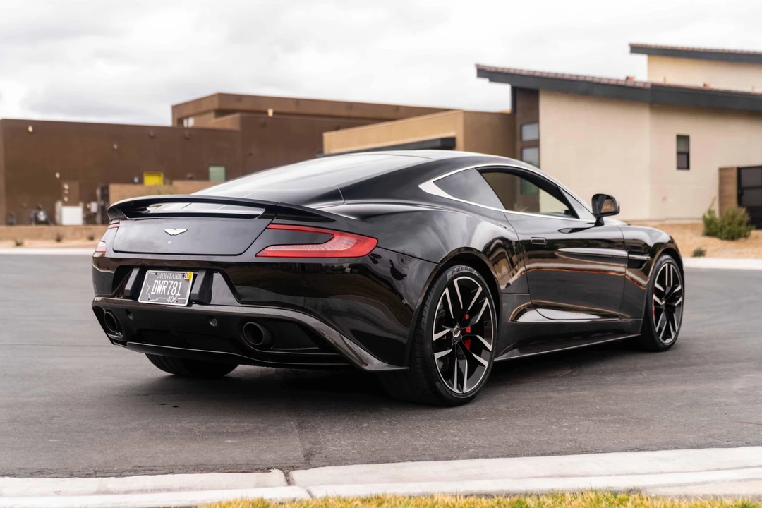 2015 Aston Martin Vanquish 2nd Gen - Image 6 of 31