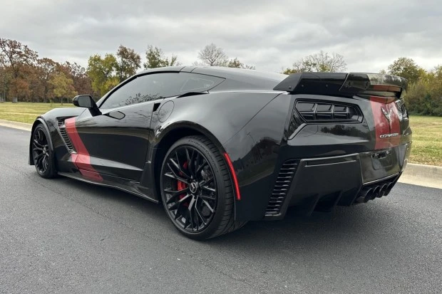 2015 Chevrolet Corvette C7 Z06 - Image 2 of 7