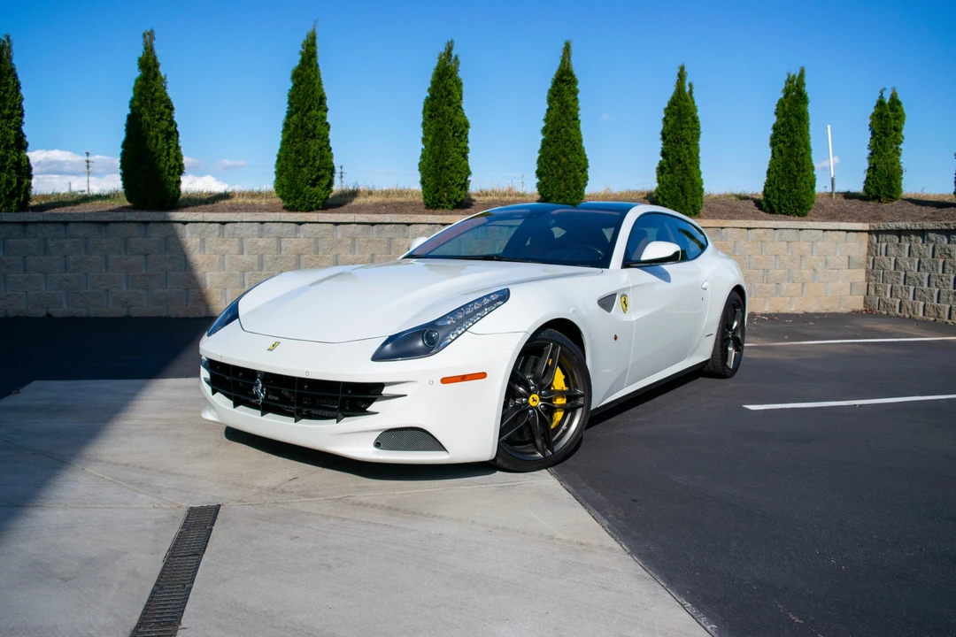 2015 Ferrari FF - Image 6 of 31