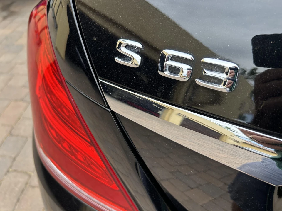 2015 Mercedes-Benz W222 S 63 & S 65 AMG - Image 27 of 31