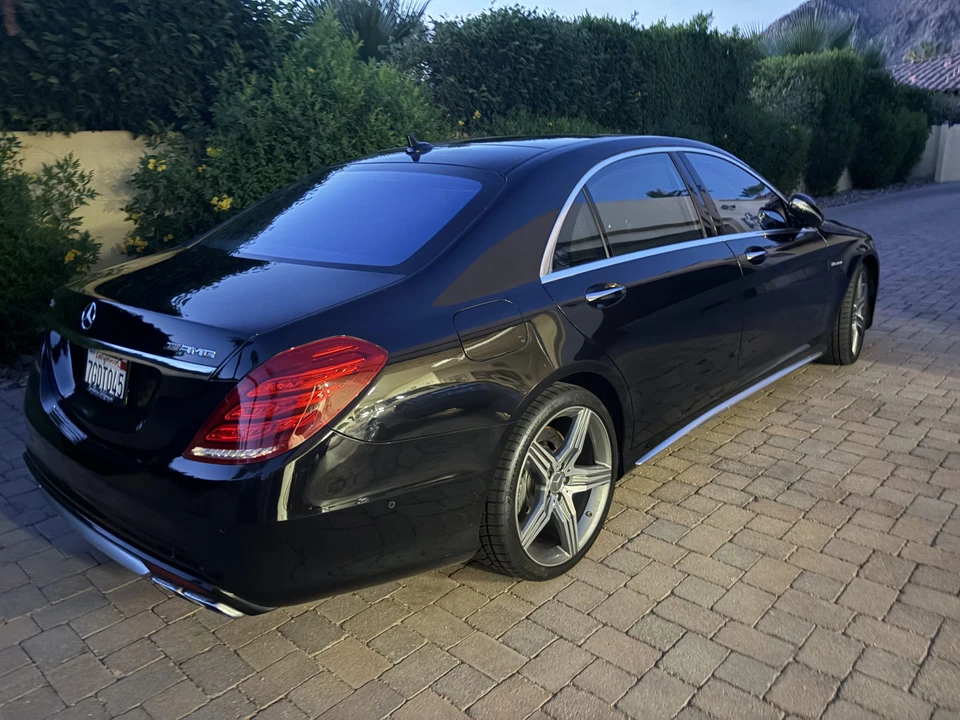 2015 Mercedes-Benz W222 S 63 & S 65 AMG - Image 7 of 31