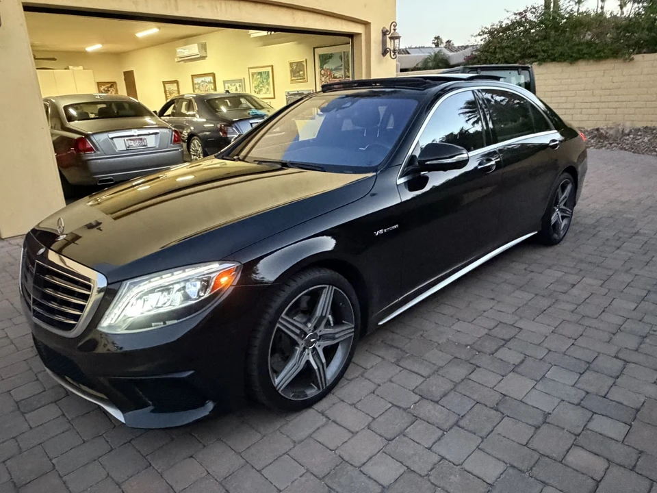 2015 Mercedes-Benz W222 S 63 & S 65 AMG - Image 3 of 31