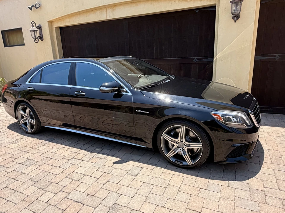 2015 Mercedes-Benz W222 S 63 & S 65 AMG - Image 10 of 31