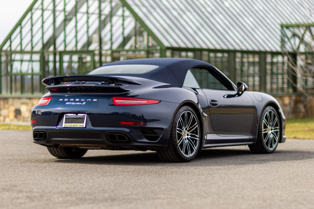 2015 Porsche 991 Turbo S - Image 17 of 31