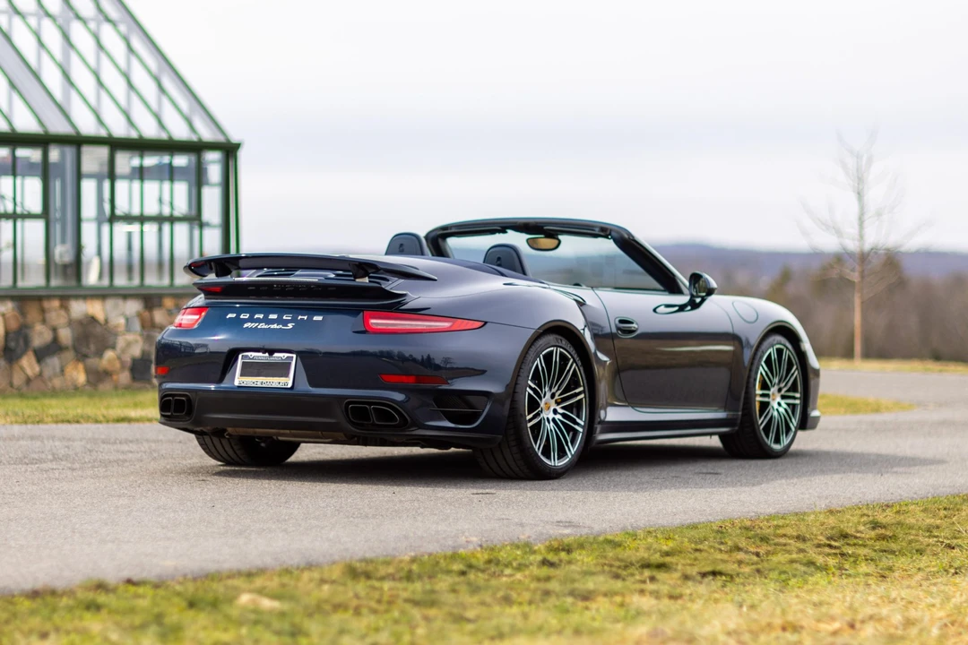 2015 Porsche 991 Turbo S - Image 8 of 31