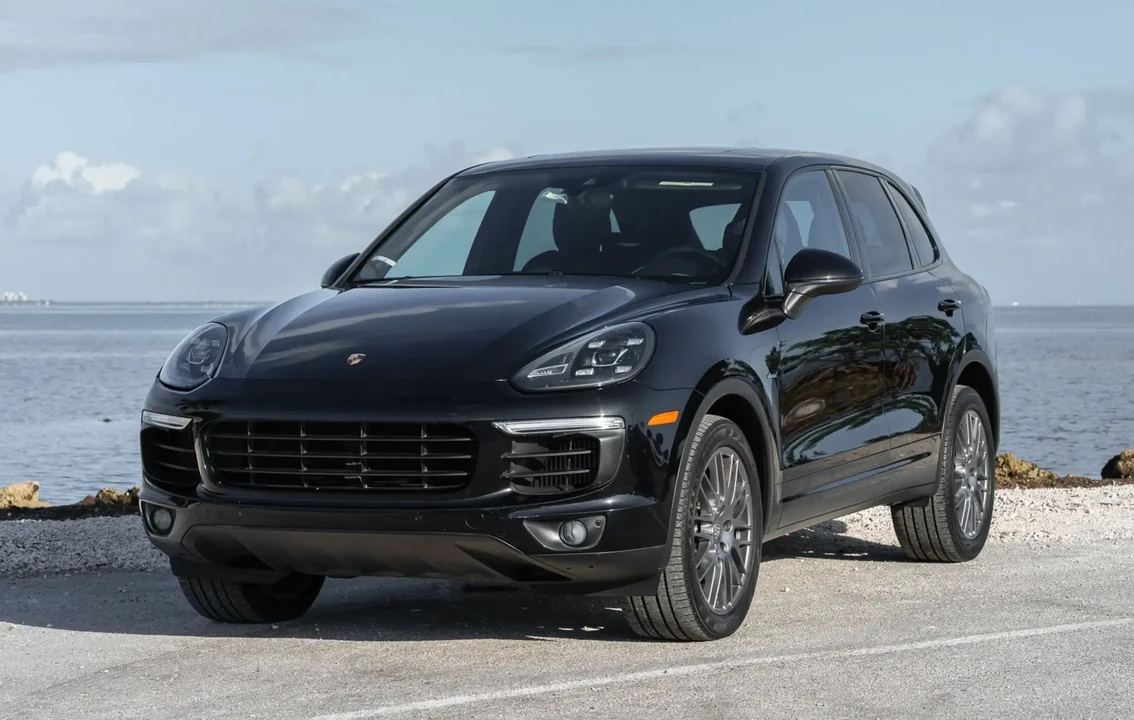 2015 Porsche 958 Cayenne Diesel - Image 2 of 6