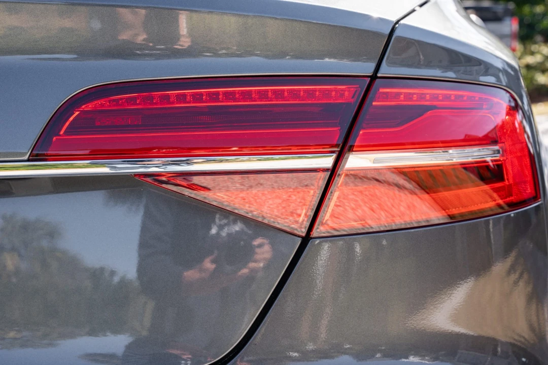 2016 Audi D4 S8 - Image 25 of 31