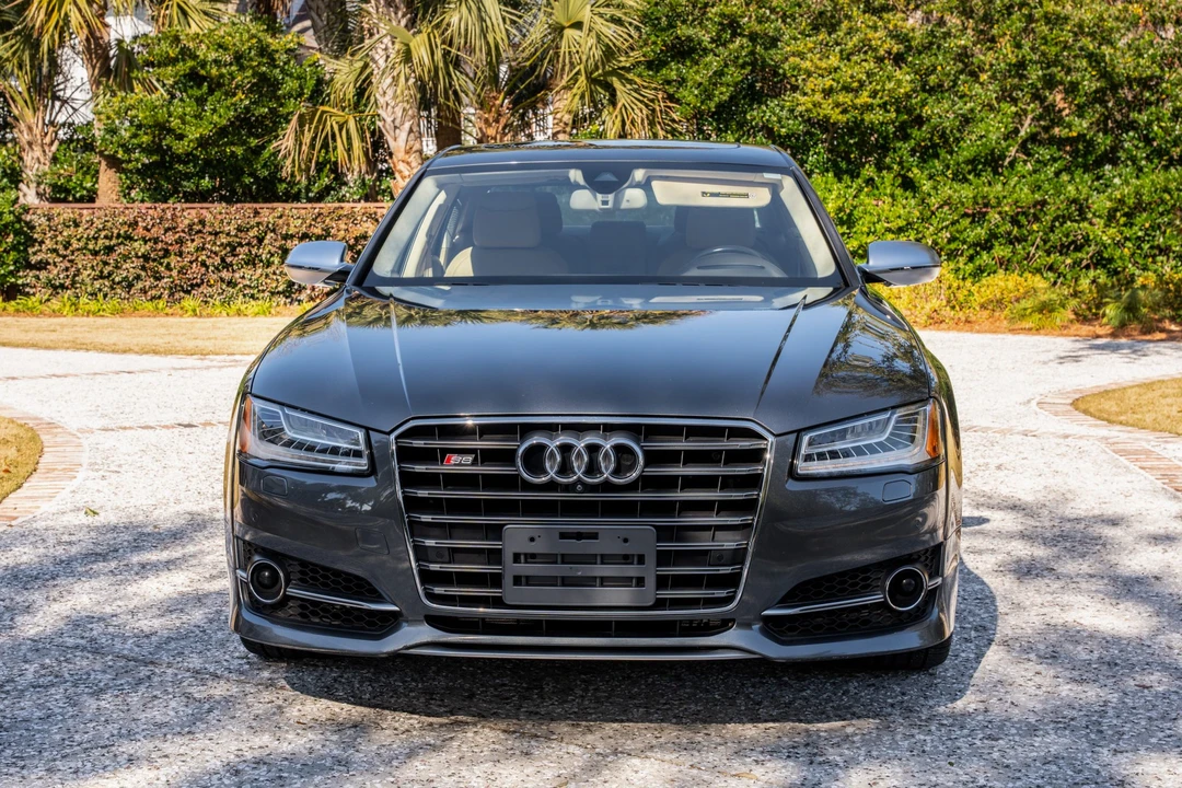2016 Audi D4 S8 - Image 2 of 31