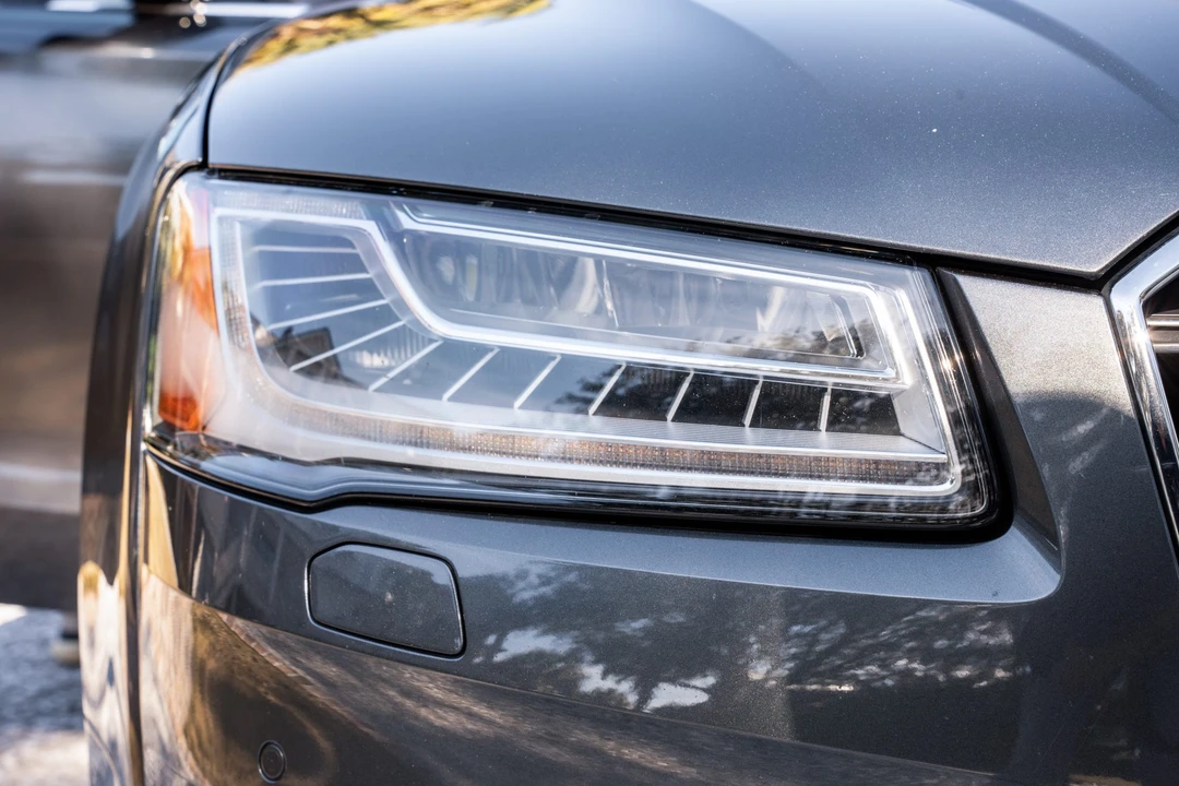 2016 Audi D4 S8 - Image 16 of 31