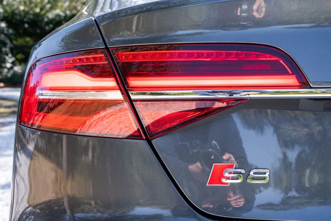 2016 Audi D4 S8 - Image 22 of 31