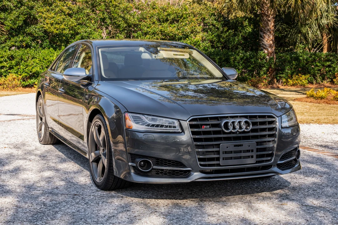 2016 Audi D4 S8 - Image 4 of 31