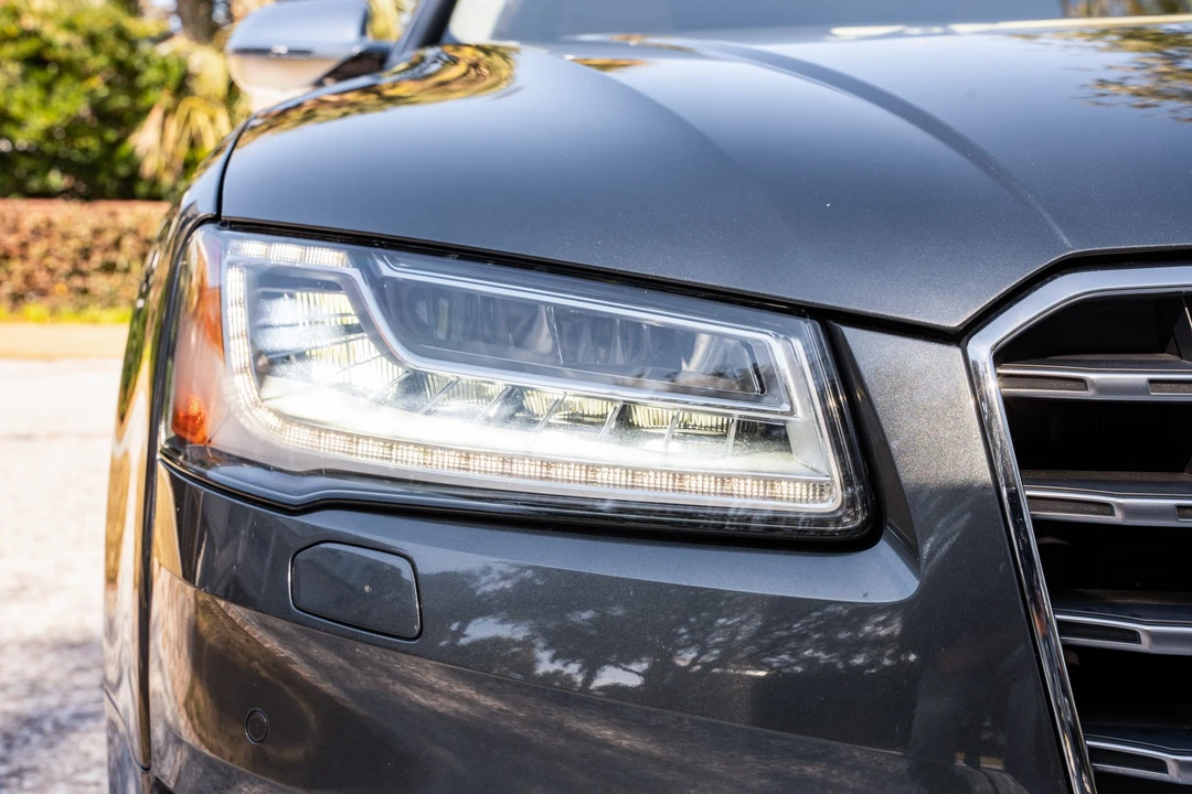 2016 Audi D4 S8 - Image 17 of 31