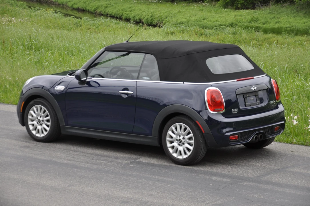 2016 Mini Mini Cooper S 3rd Gen - Image 20 of 31