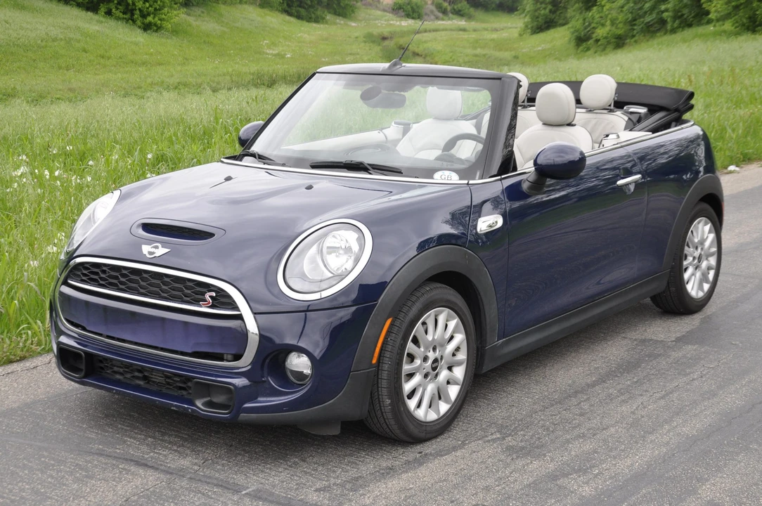 2016 Mini Mini Cooper S 3rd Gen - Image 3 of 31