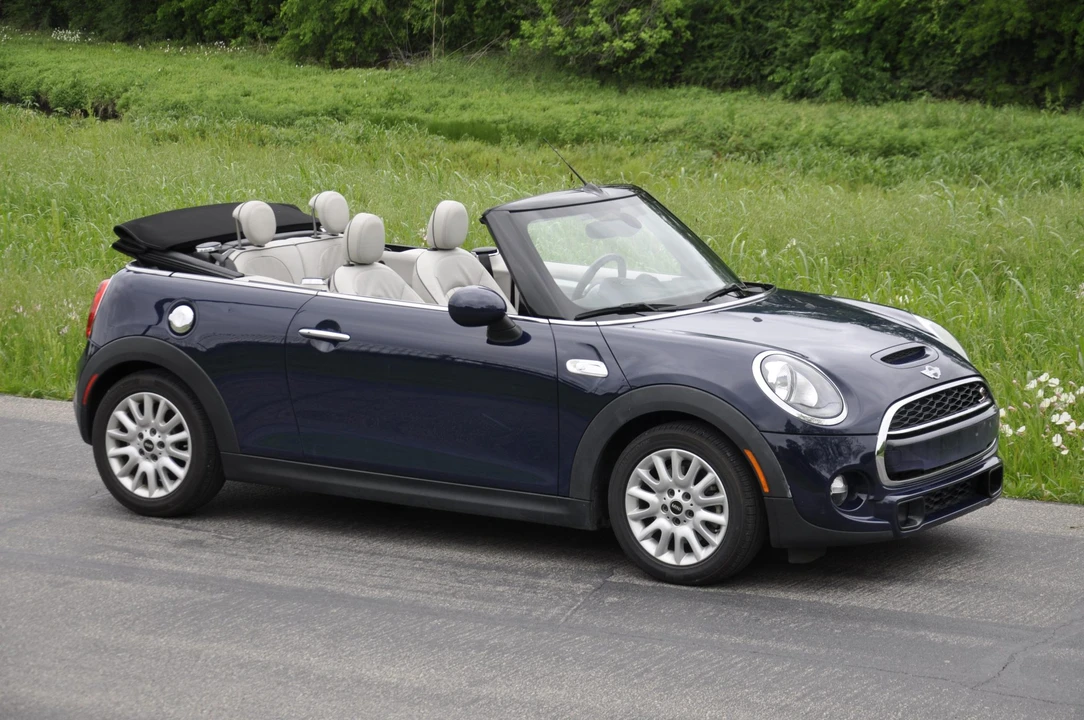 2016 Mini Mini Cooper S 3rd Gen - Image 12 of 31