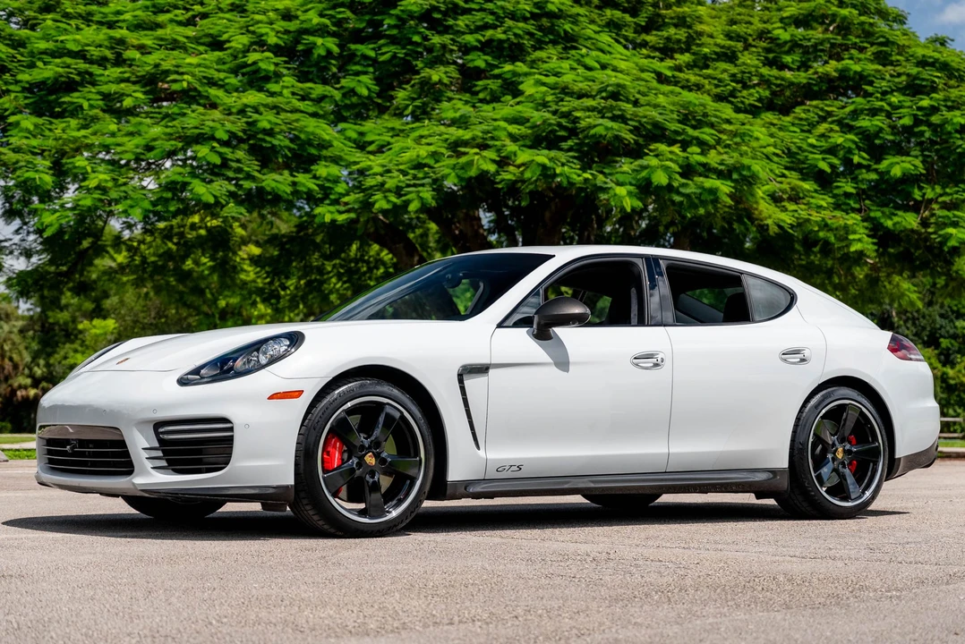 2016 Porsche 970 Panamera GTS - Image 2 of 31