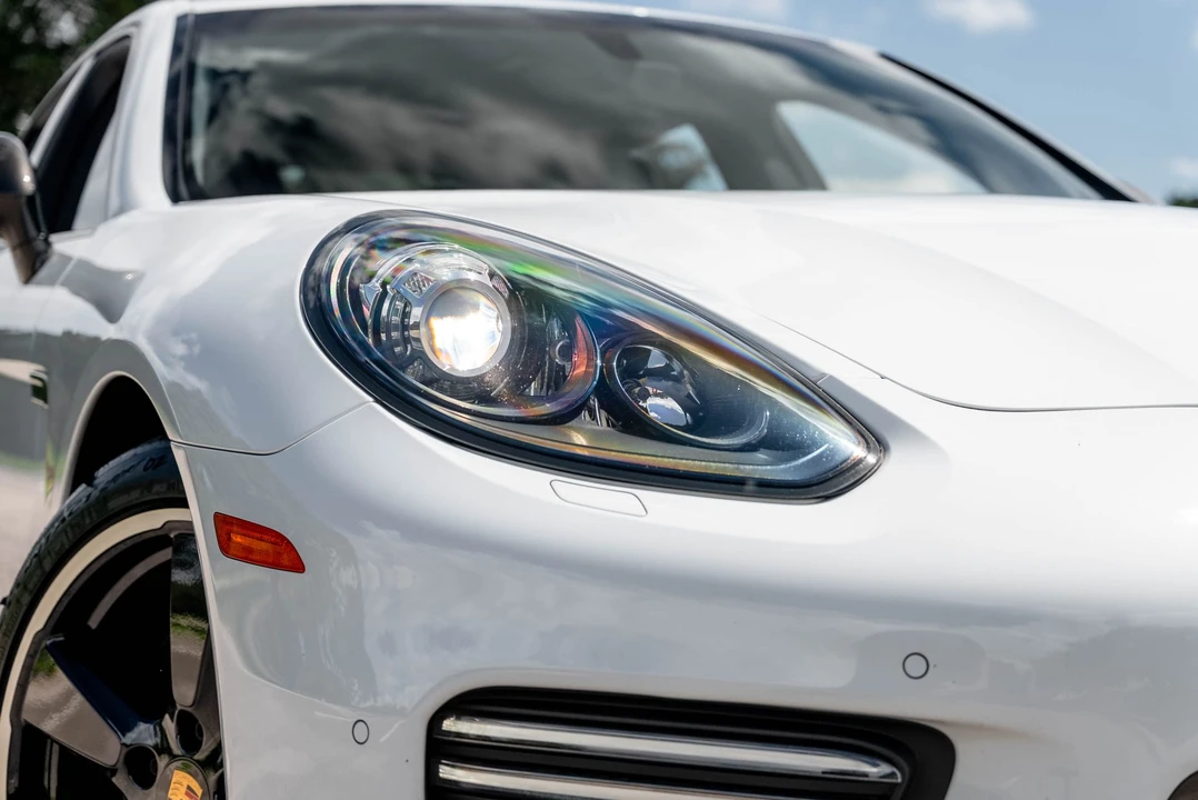 2016 Porsche 970 Panamera GTS - Image 17 of 31