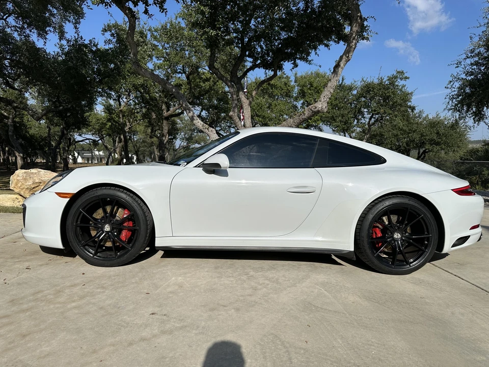 2017 Porsche 991 Carrera 4S - Image 10 of 31
