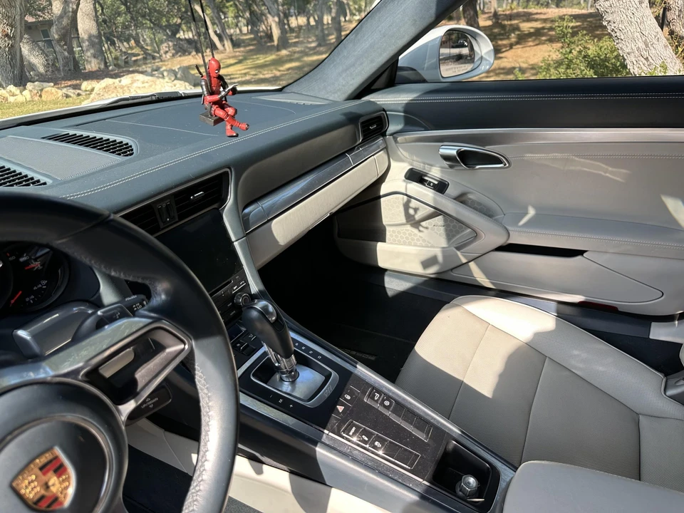 2017 Porsche 991 Carrera 4S - Image 23 of 31