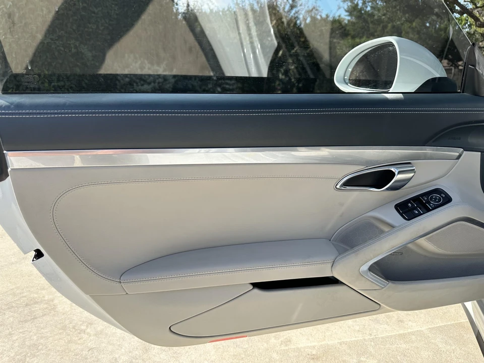 2017 Porsche 991 Carrera 4S - Image 16 of 31