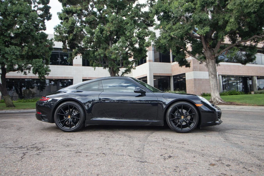 2017 Porsche 991 Carrera - Image 13 of 31