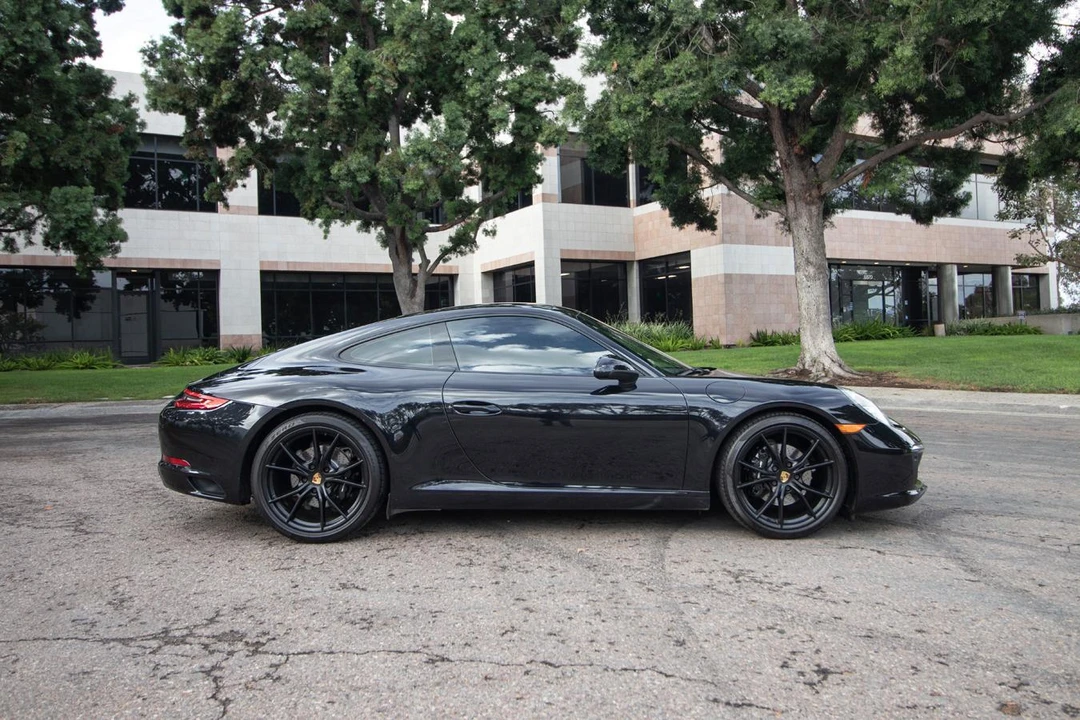 2017 Porsche 991 Carrera - Image 15 of 31