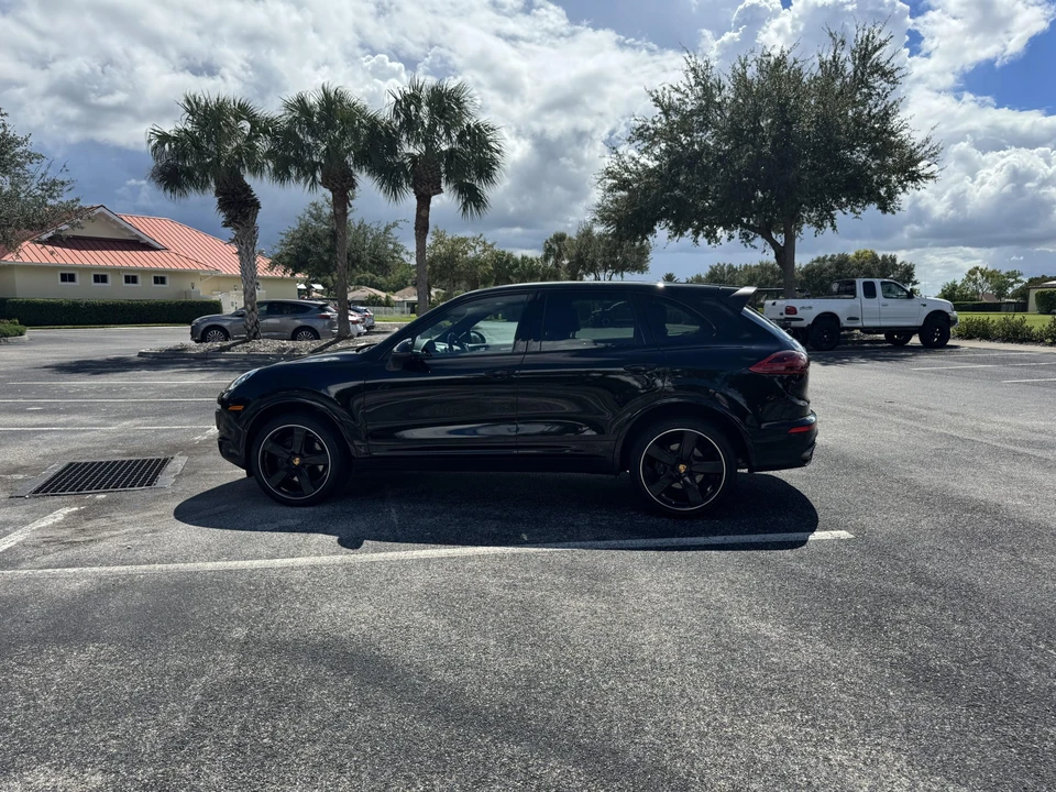 2017 Porsche 958 Cayenne - Image 22 of 31