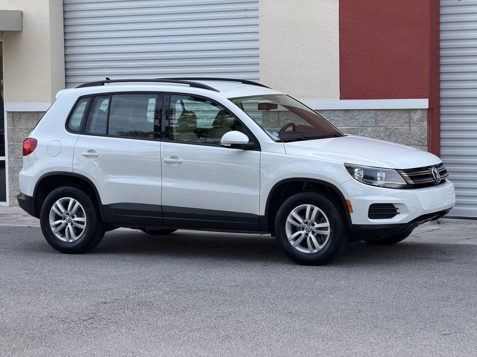 2017 Volkswagen Tiguan - Image 5 of 31