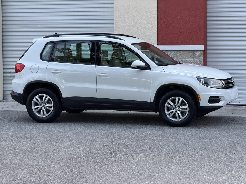 2017 Volkswagen Tiguan - Image 6 of 31