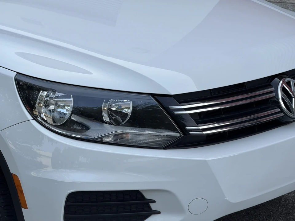 2017 Volkswagen Tiguan - Image 24 of 31