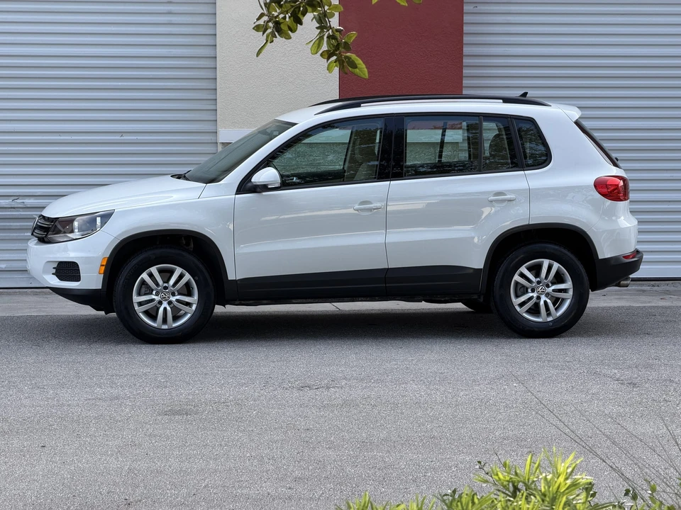2017 Volkswagen Tiguan - Image 17 of 31