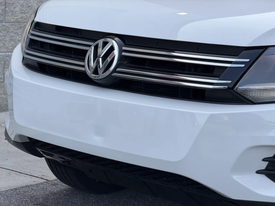 2017 Volkswagen Tiguan - Image 29 of 31