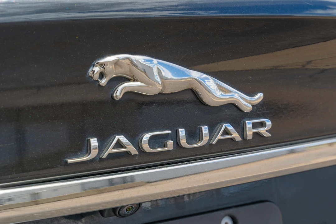 2018 Jaguar X260 XF - Image 22 of 31